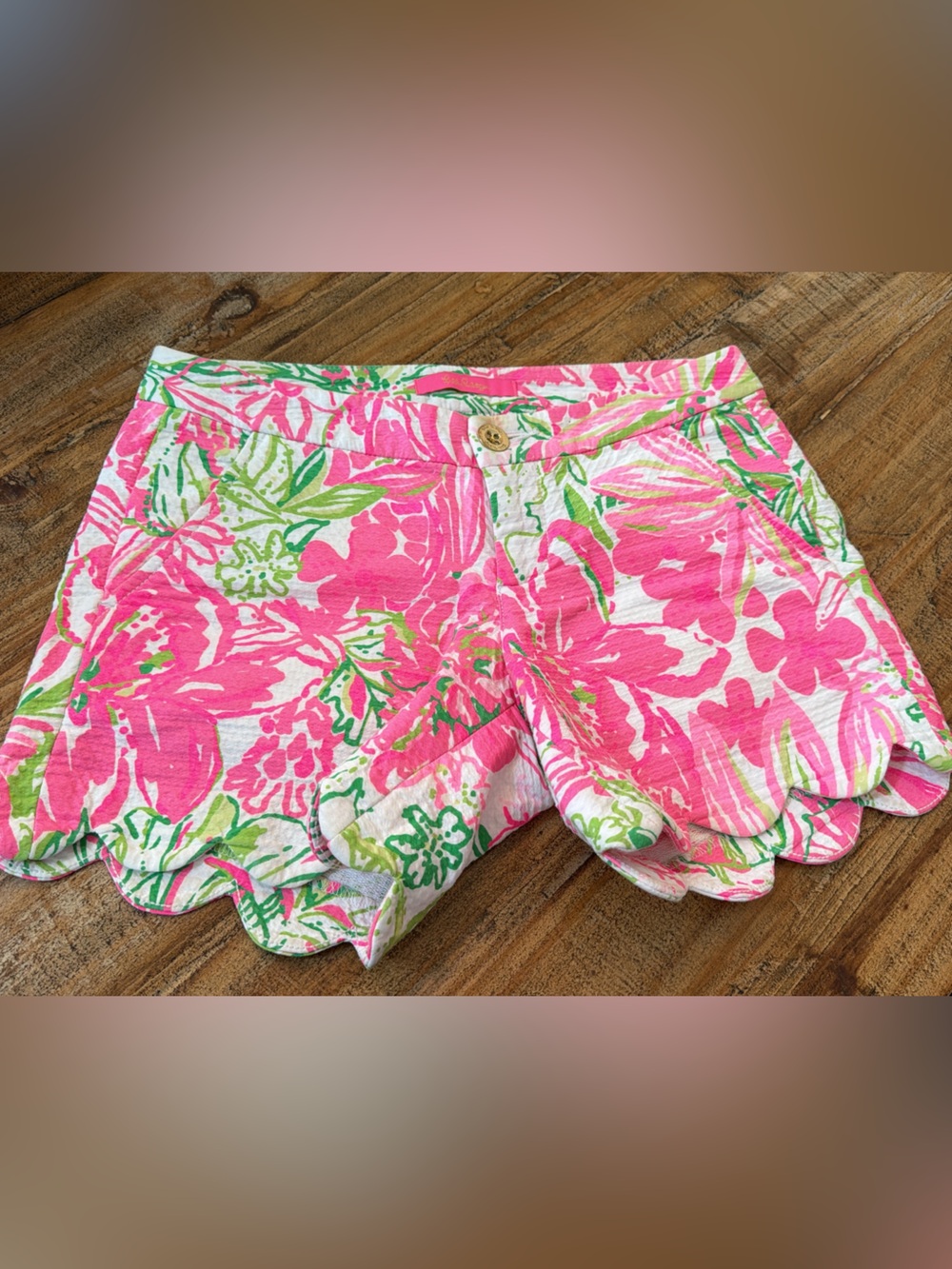 Lilly Pulitzer Pink Green Floral Scallop Hem Shorts